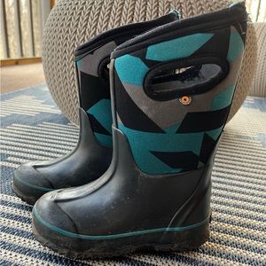 Bogs Toddler size 11